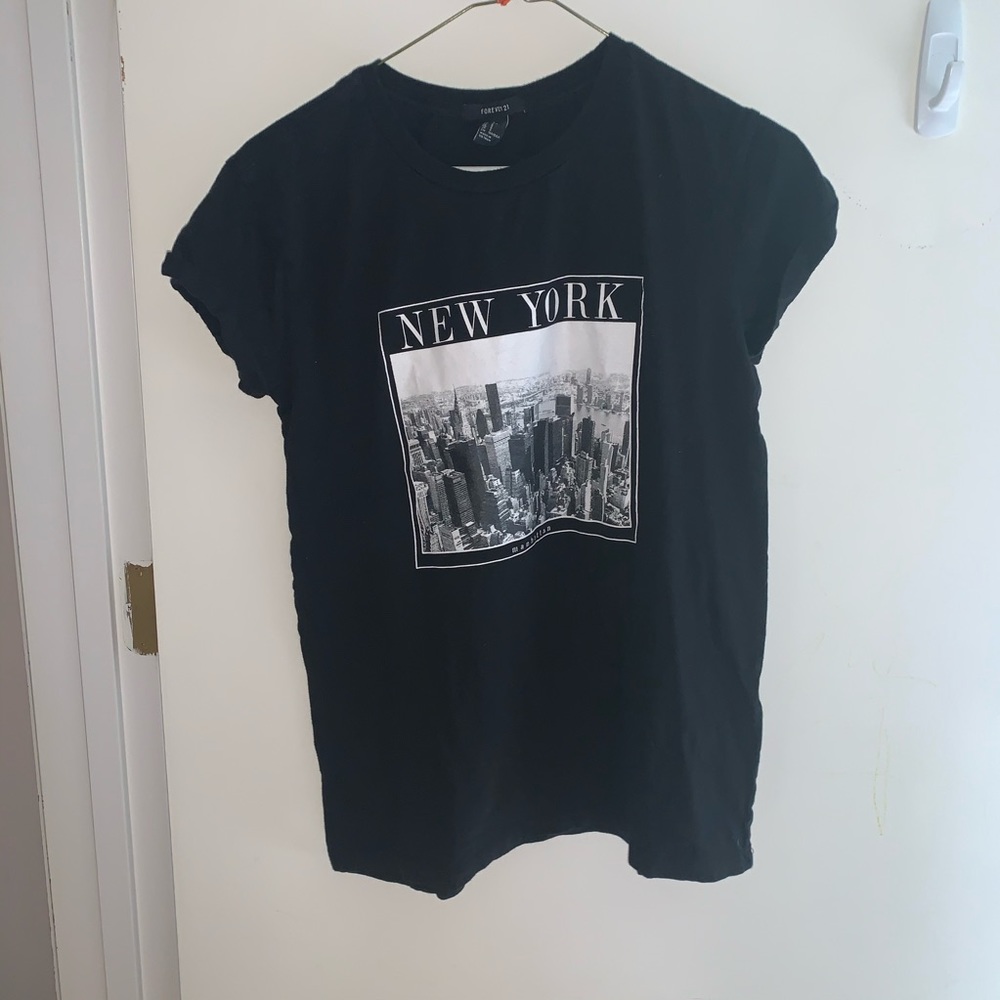 Forever 21 “New York” tee